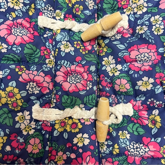 Mini Boden Puffer Coat Girls 4-5 Years Pink Blue Floral Toggle Winter Jacket - Picture 4 of 7